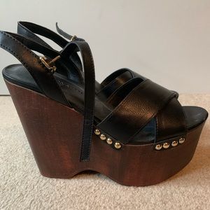 Black Wedges
